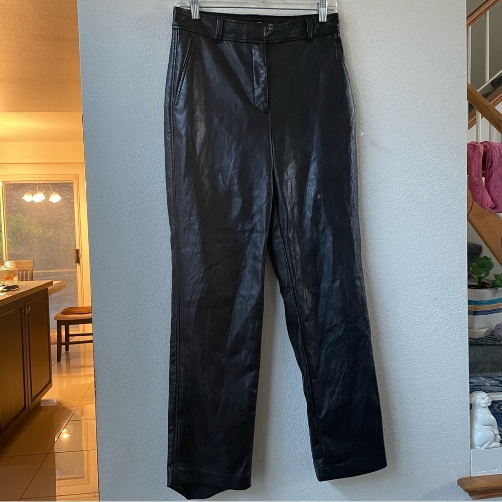 Aritzia Babaton black vegan leather pants size 8